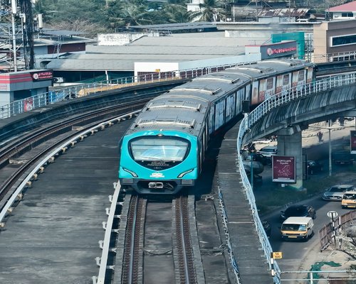 Commuting in Indian public transport